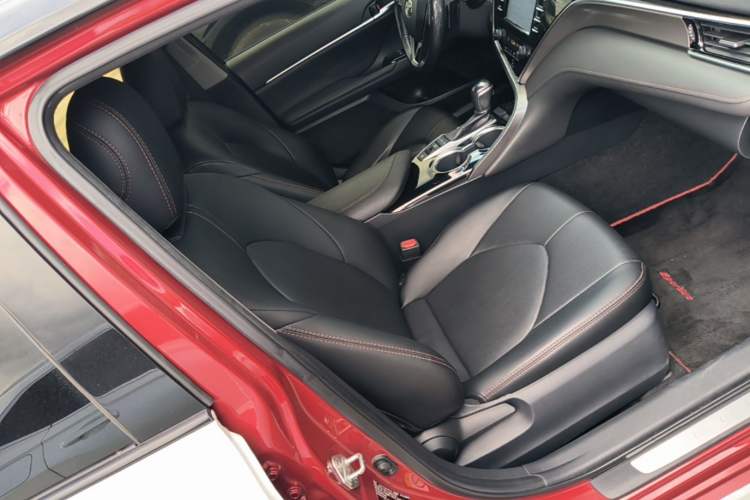 Used Toyota Camry 2018 2.0S FENGSHANG Edition Right Front Seat