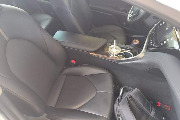Used Toyota Camry 2018 2.5G Luxury Edition Right Front Seat