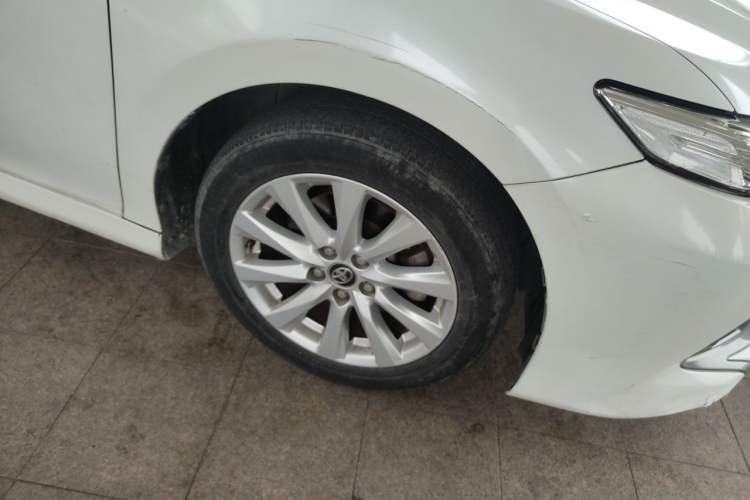 Used Toyota Camry 2018 2.0G Luxury Edition Right Front Wheel Hub