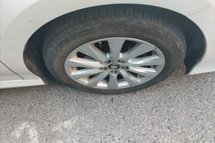 Used Toyota Camry 2018 2.0G Luxury Edition Right Front Wheel Hub