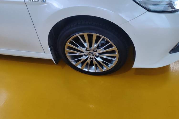 Used Toyota Camry 2018 Dual-Engine 2.5 HG Luxury Edition Right Front Wheel Hub