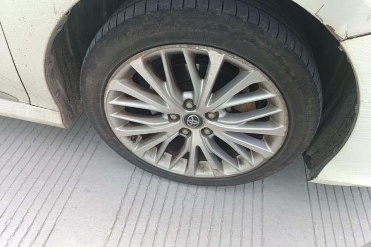 Used Toyota Camry 2018 2.5G Luxury Edition Right Front Wheel Hub