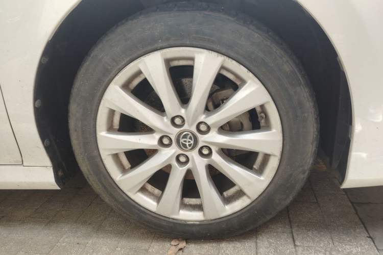 Used Toyota Camry 2018 2.0G Luxury Edition Right Front Wheel Hub