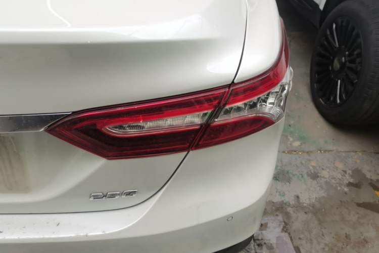 Used Toyota Camry 2018 2.5G Luxury Edition Right Rear Taillight