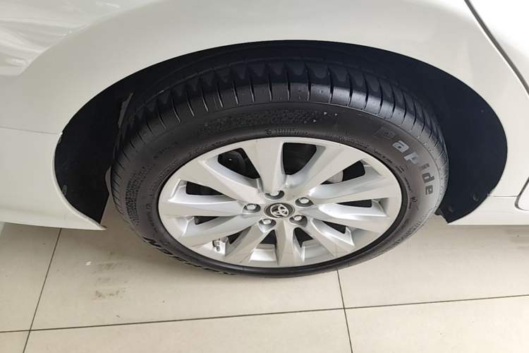 Used Toyota Camry 2018 2.0G Luxury Edition Right Rear Wheel Hub
