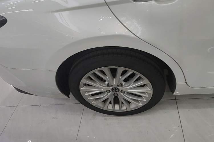 Used Toyota Camry 2018 2.5G Luxury Edition Right Rear Wheel Hub