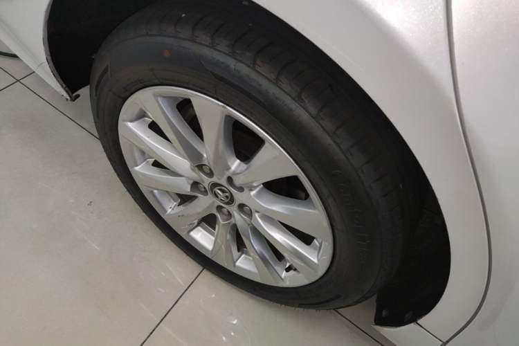 Used Toyota Camry 2018 2.0G Luxury Edition Right Rear Wheel Hub
