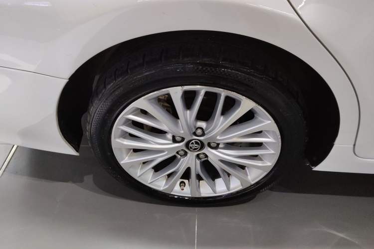 Used Toyota Camry 2018 2.5G Luxury Edition Right Rear Wheel Hub