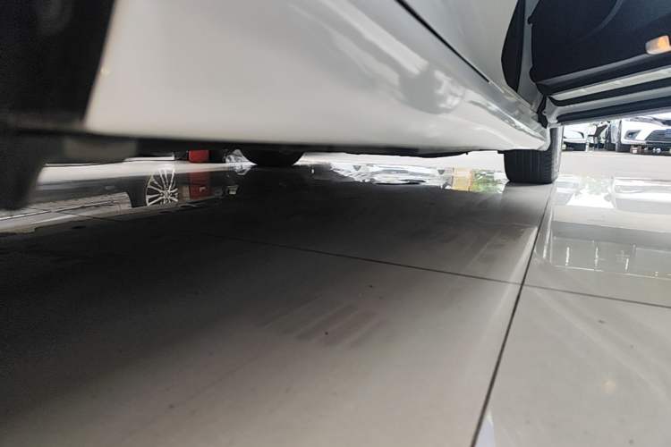 Used Toyota Camry 2018 2.0G Luxury Edition Right Side Sill