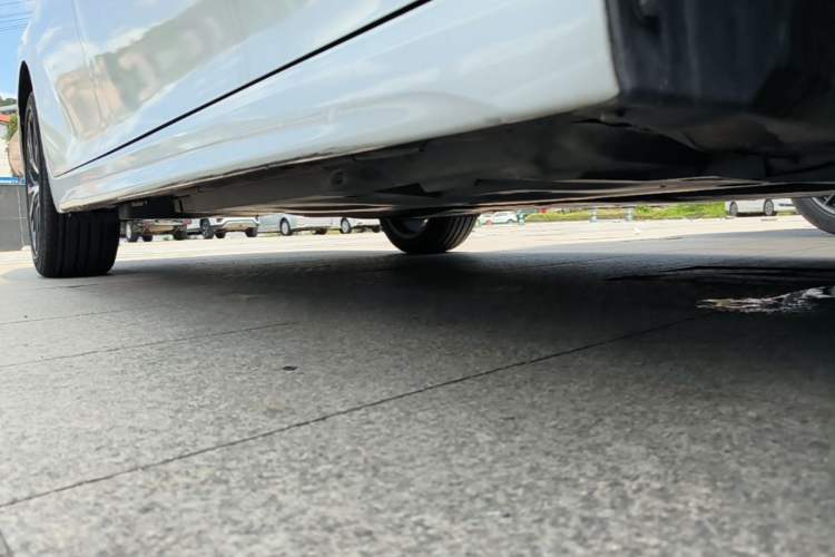 Used Toyota Camry 2018 2.0S FENGSHANG Edition Right Side Sill