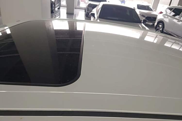 Used Toyota Camry 2018 2.0G Luxury Edition Roof
