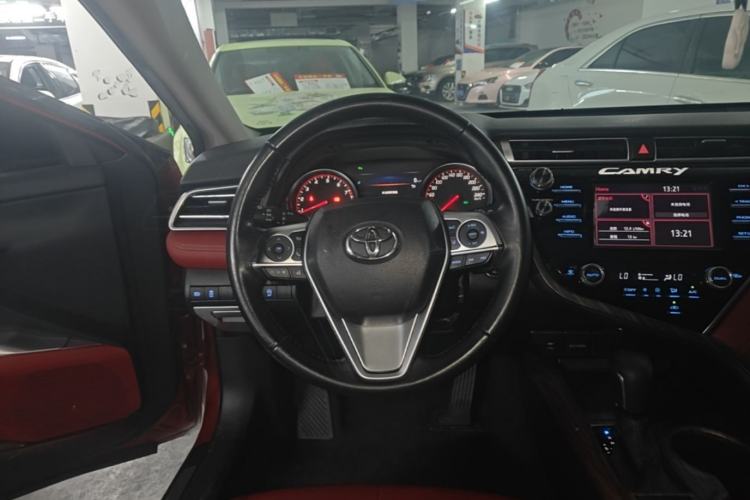 Used Toyota Camry 2018 2.5S Fēngshàng Edition Steering Wheel