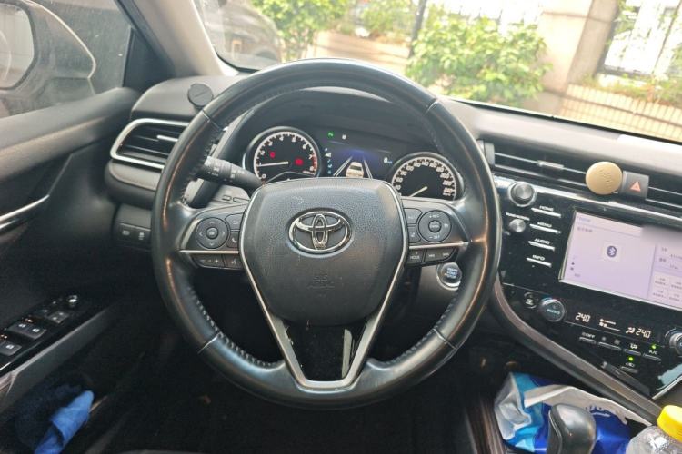 Used Toyota Camry 2018 2.0G Luxury Edition Steering Wheel