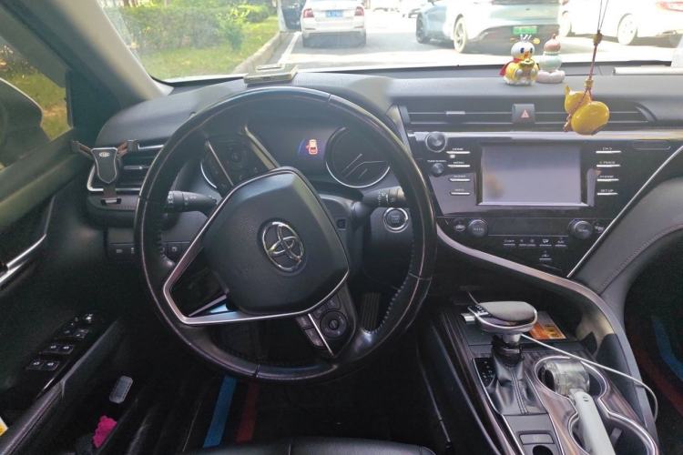 Used Toyota Camry 2018 2.0G Luxury Edition Steering Wheel