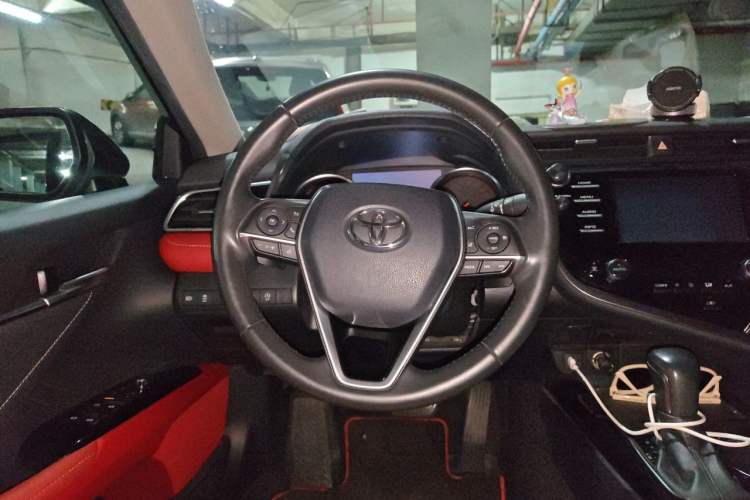 Used Toyota Camry 2018 2.5S Fēngshàng Edition Steering Wheel
