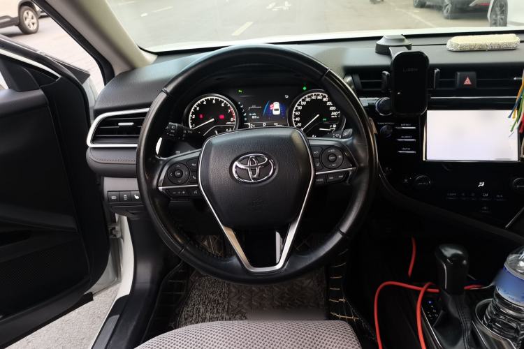 Used Toyota Camry 2018 2.0G Luxury Edition Steering Wheel