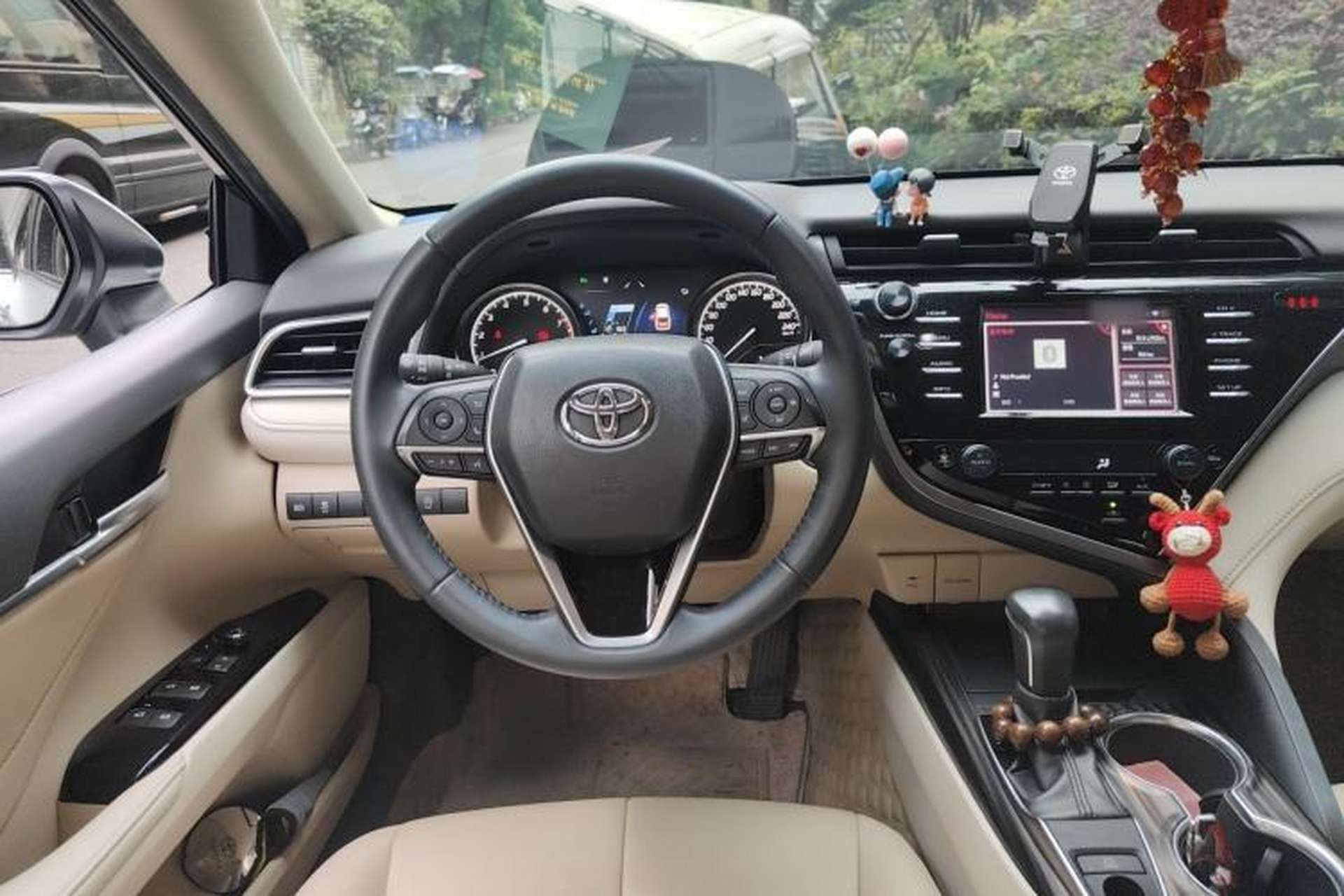 Used Toyota Camry 2018 2.0G Luxury Edition Steering Wheel