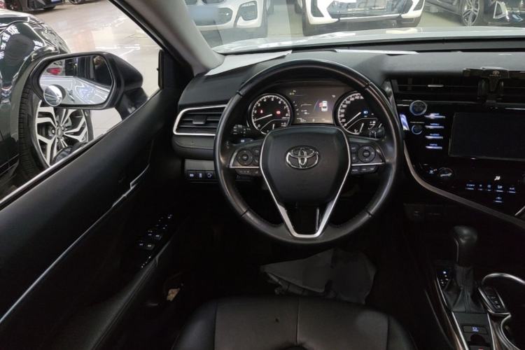 Used Toyota Camry 2018 2.0G Luxury Edition Steering Wheel