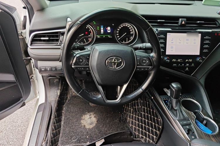 Used Toyota Camry 2018 2.5G Luxury Edition Steering Wheel