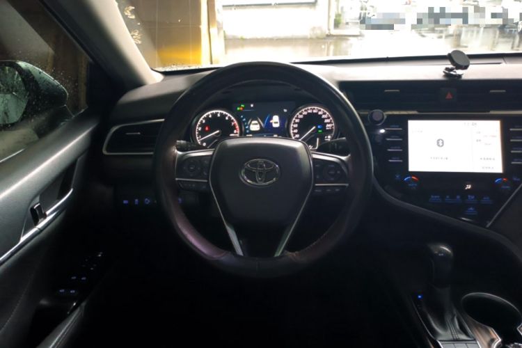 Used Toyota Camry 2018 2.5G Luxury Edition Steering Wheel