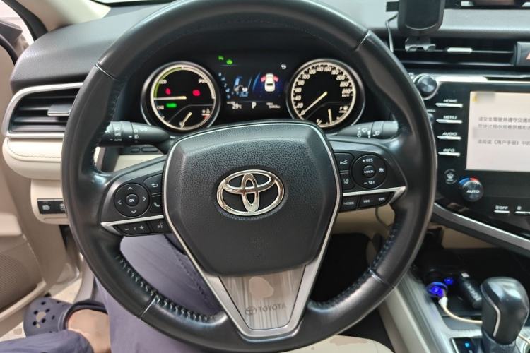 Used Toyota Camry 2018 Dual-Engine 2.5 HG Luxury Edition Steering Wheel