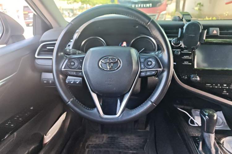 Used Toyota Camry 2018 2.0G Luxury Edition Steering Wheel