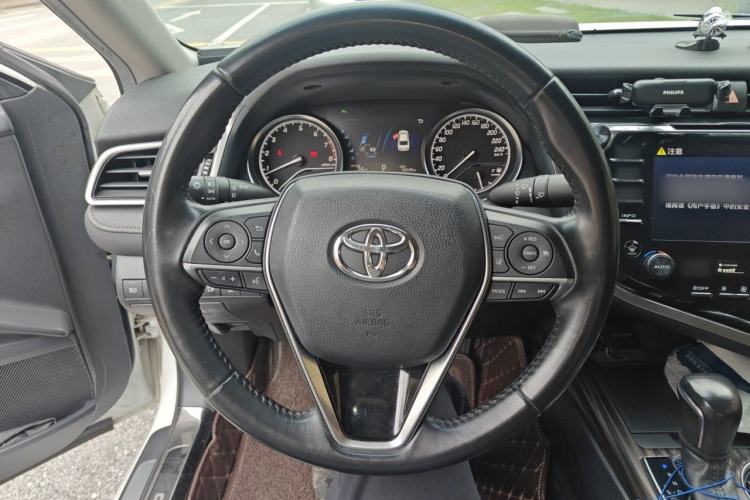 Used Toyota Camry 2018 2.5G Luxury Edition Steering Wheel