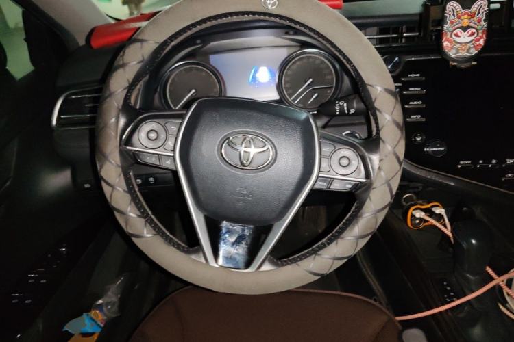 Used Toyota Camry 2018 2.5G Luxury Edition Steering Wheel