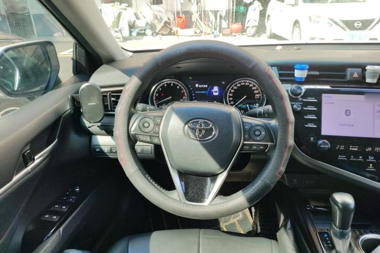 Used Toyota Camry 2018 2.5G Luxury Edition Steering Wheel