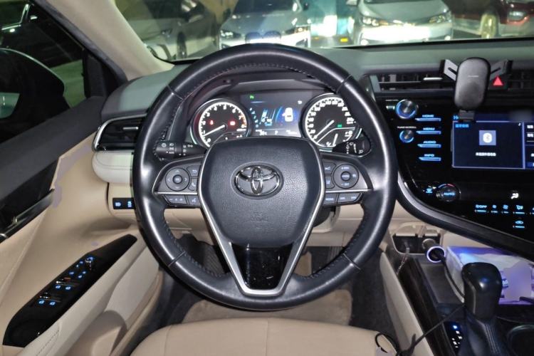 Used Toyota Camry 2018 2.0G Luxury Edition Steering Wheel