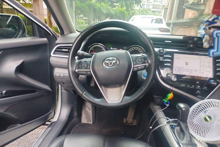 Used Toyota Camry 2018 Dual-Engine 2.5 HG Luxury Edition Steering Wheel