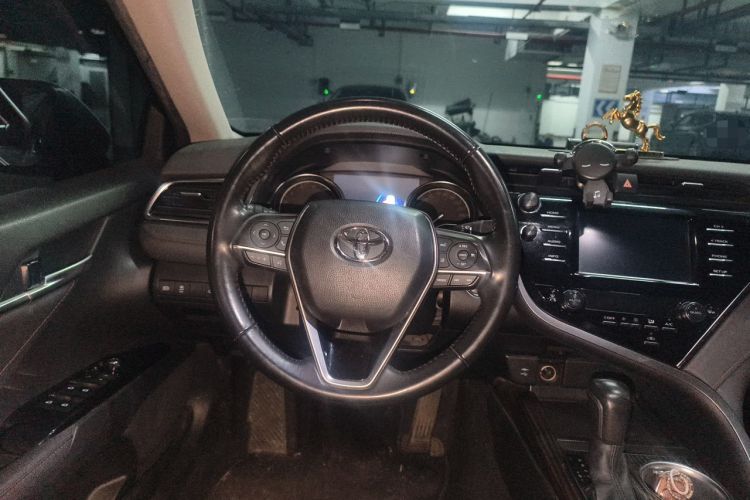 Used Toyota Camry 2018 2.0G Luxury Edition Steering Wheel