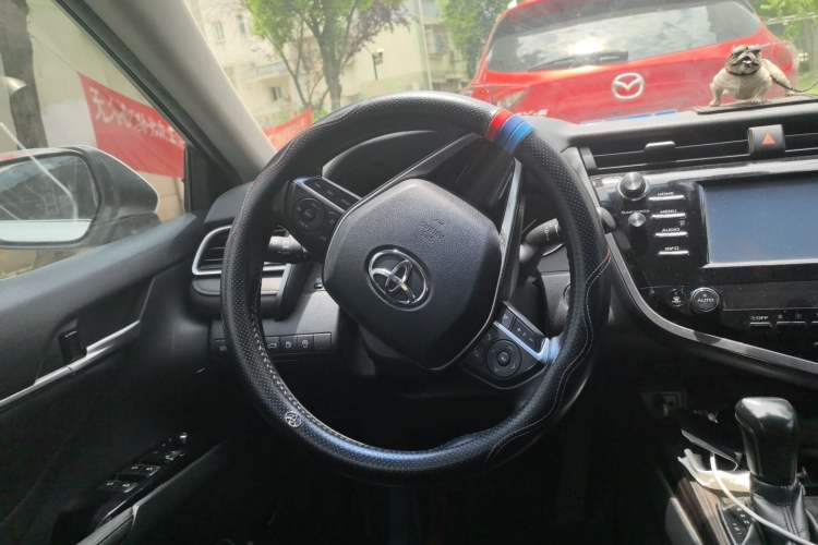 Used Toyota Camry 2018 2.0G Luxury Edition Steering Wheel