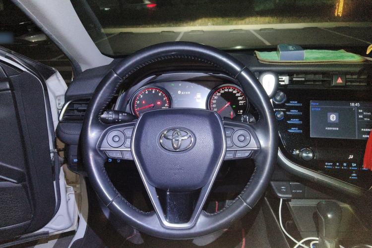 Used Toyota Camry 2018 2.0S FENGSHANG Edition Steering Wheel