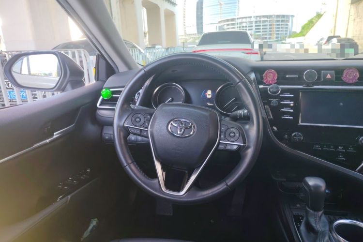 Used Toyota Camry 2018 2.0G Luxury Edition Steering Wheel