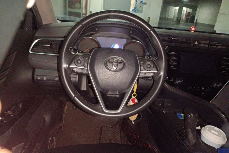 Used Toyota Camry 2018 2.0S FENGSHANG Edition Steering Wheel