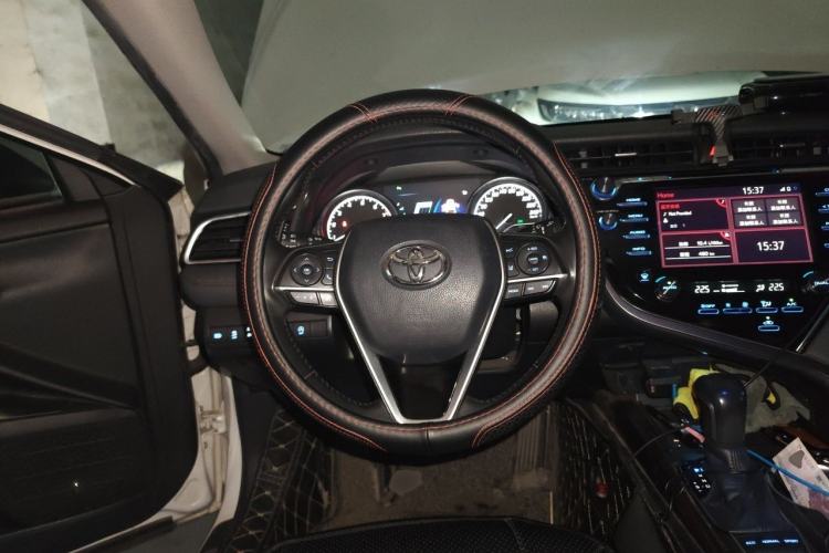 Used Toyota Camry 2018 2.5G Luxury Edition Steering Wheel