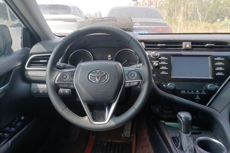 Used Toyota Camry 2018 2.0G Luxury Edition Steering Wheel