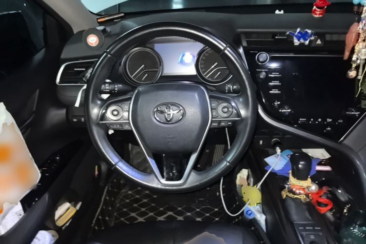 Used Toyota Camry 2018 2.5G Luxury Edition Steering Wheel