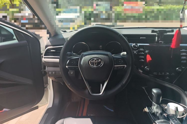 Used Toyota Camry 2018 2.5G Luxury Edition Steering Wheel