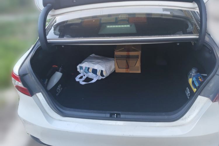Used Toyota Camry 2018 2.0G Luxury Edition Trunk