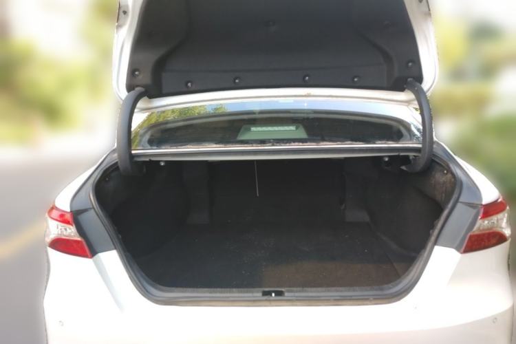 Used Toyota Camry 2018 2.5G Luxury Edition Trunk