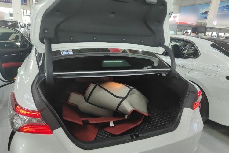 Used Toyota Camry 2018 2.5S Fēngshàng Edition Trunk