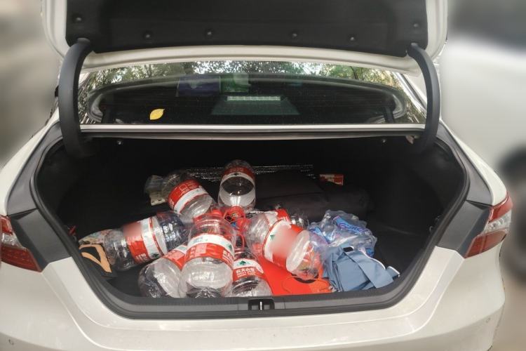 Used Toyota Camry 2018 Dual-Engine 2.5 HG Luxury Edition Trunk