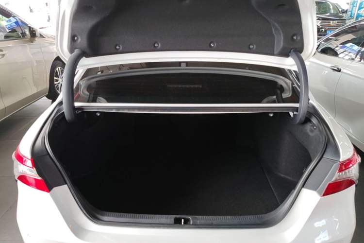 Used Toyota Camry 2018 2.5S Fēngshàng Edition Trunk