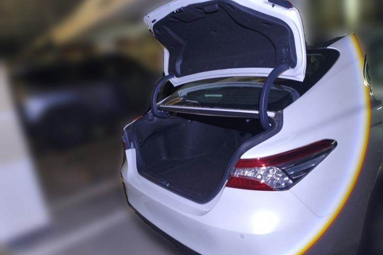 Used Toyota Camry 2018 2.5G Luxury Edition Trunk