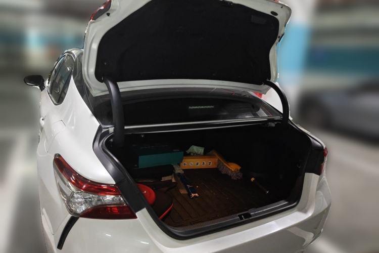 Used Toyota Camry 2018 2.5S Fēngshàng Edition Trunk