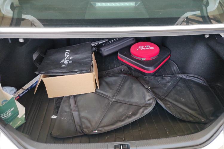 Used Toyota Camry 2018 2.5G Luxury Edition Trunk