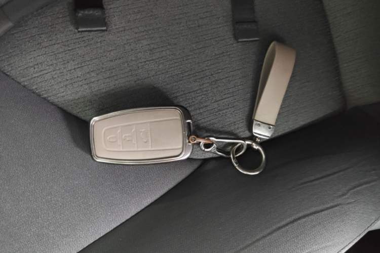 Used Toyota Camry 2018 2.0S FENGSHANG Edition Vehicle Key