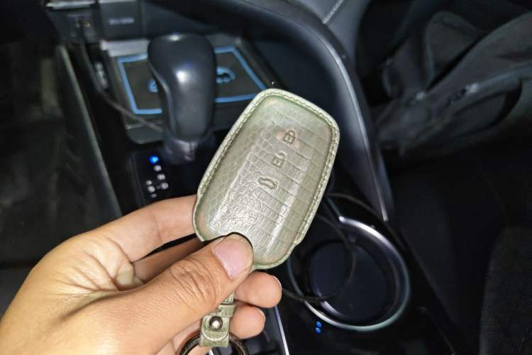 Used Toyota Camry 2018 2.5S Fēngshàng Edition Vehicle Key